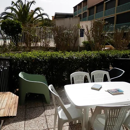 T2 Rdc Avec Terrasse, Piscine & Parking - Proche Vieux Village De - Fr-1-796-20 * Gruissan