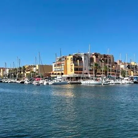 T2 Rdc Avec Terrasse, Piscine & Parking - Proche Vieux Village De - Fr-1-796-20 Appartamento Gruissan